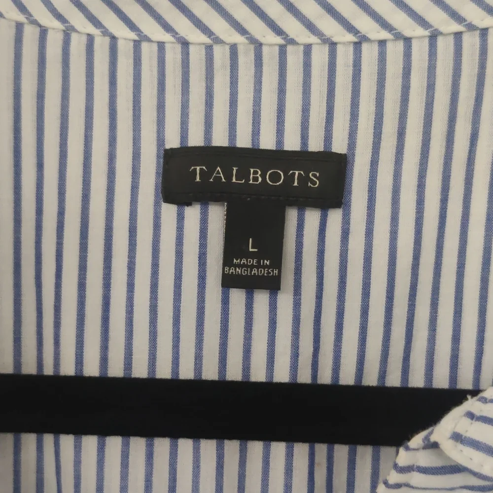 Talbots blouse - Picture 2 of 4